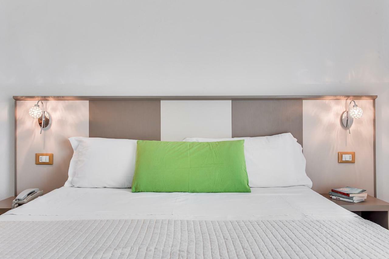 Hotel Anastasi E